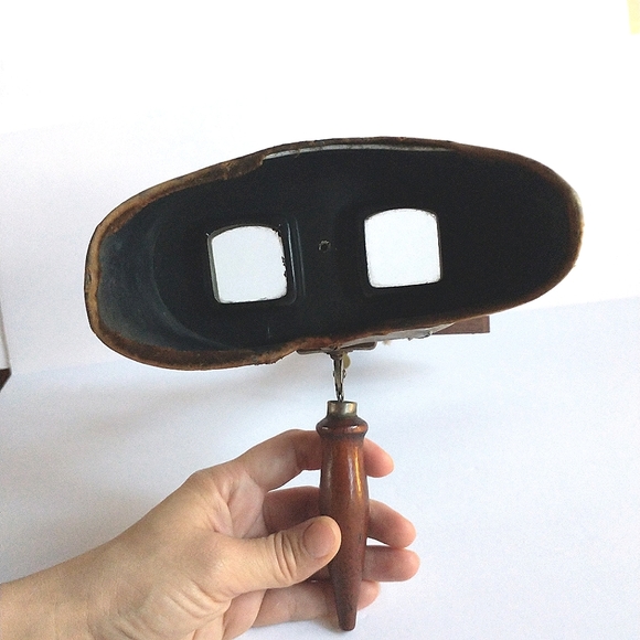 Stereoscope 1901 Antique Underwood and Underwood, with 17 Photo Cards - Picture 7 of 16